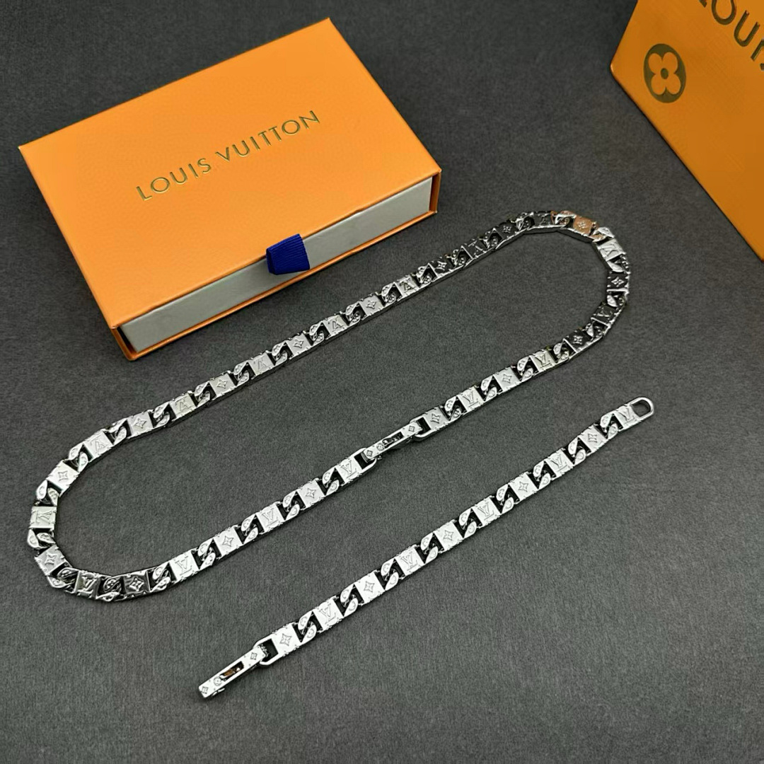 Unbranded P219 (Bracelet Necklace) - Image 8