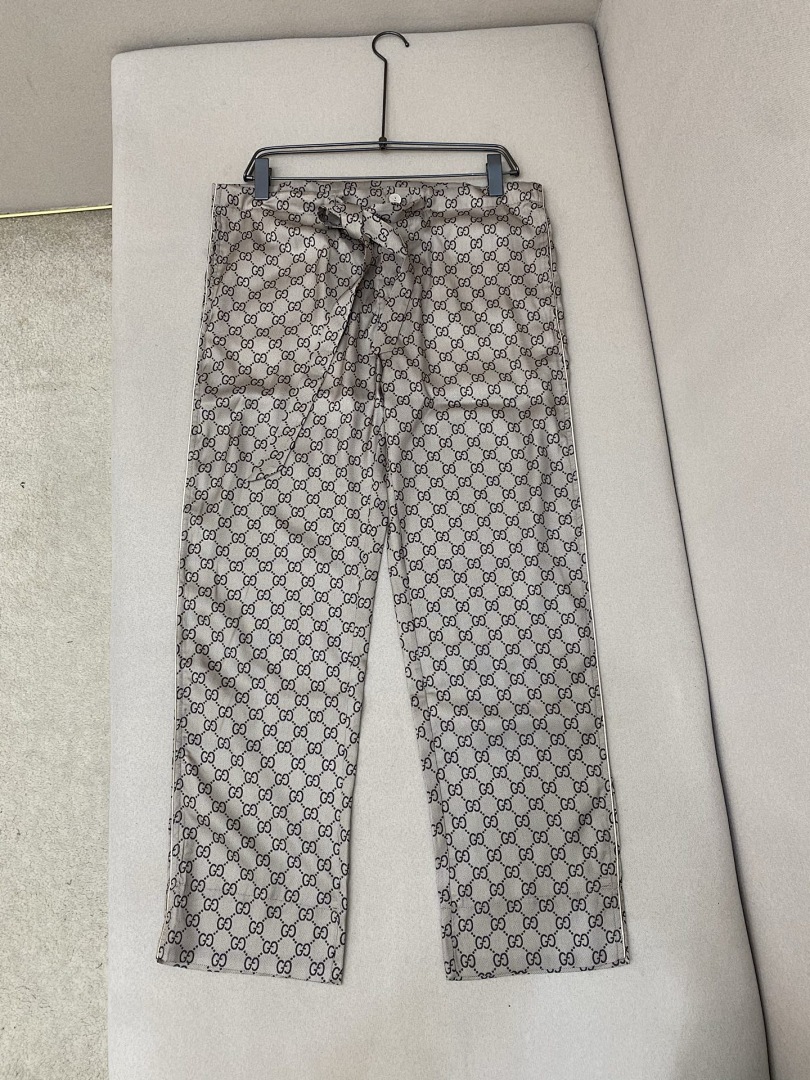 Gucci 37527-37528-8L - Image 10