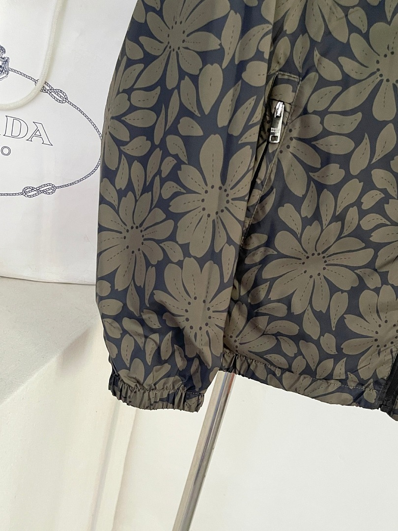 Prada 6D315-61L - Image 23