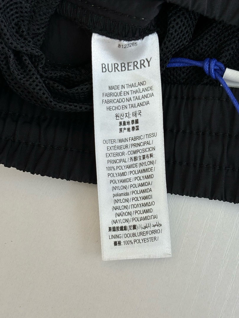 Burberry 31912-31L - Image 3