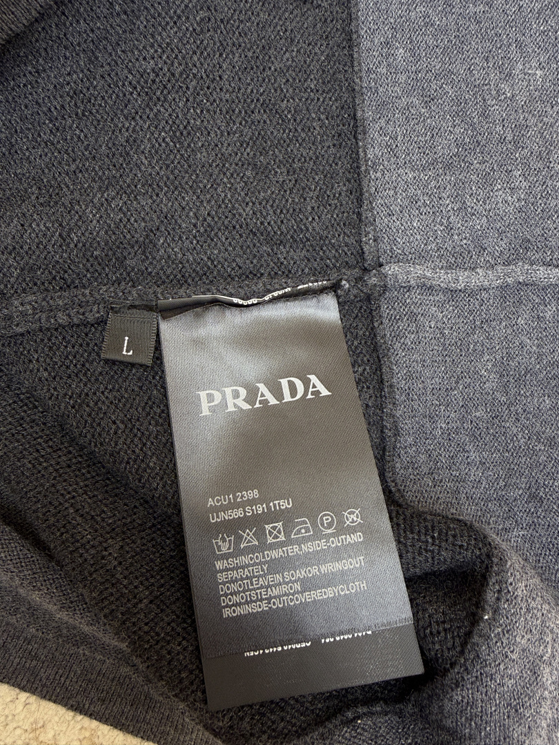 Prada 52201-8L - Image 6