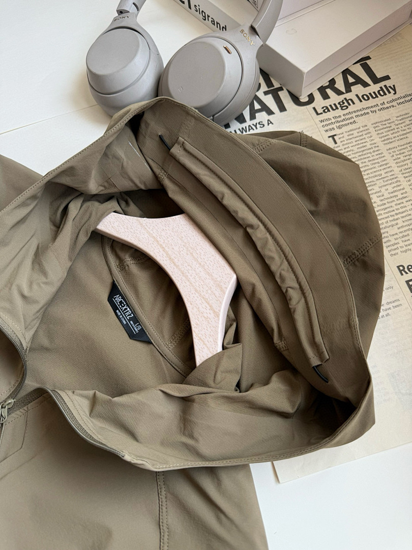 Arc'teryx 6FLT018-83L Gamma - Image 21
