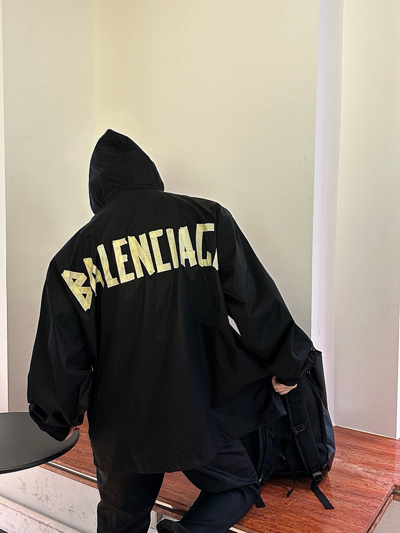 Balenciaga 623258-60L - Image 12