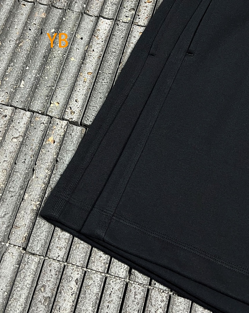 Burberry 526280−51L - Image 13