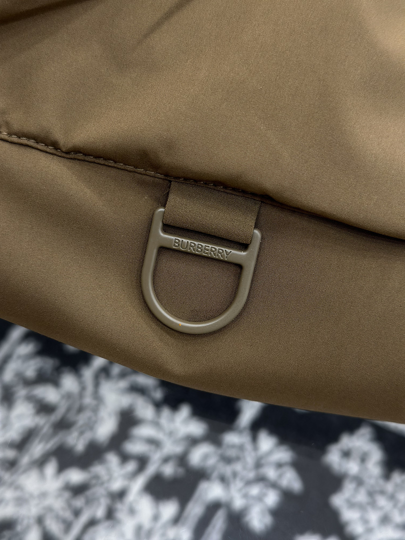 Burberry 5150−8L - Image 17