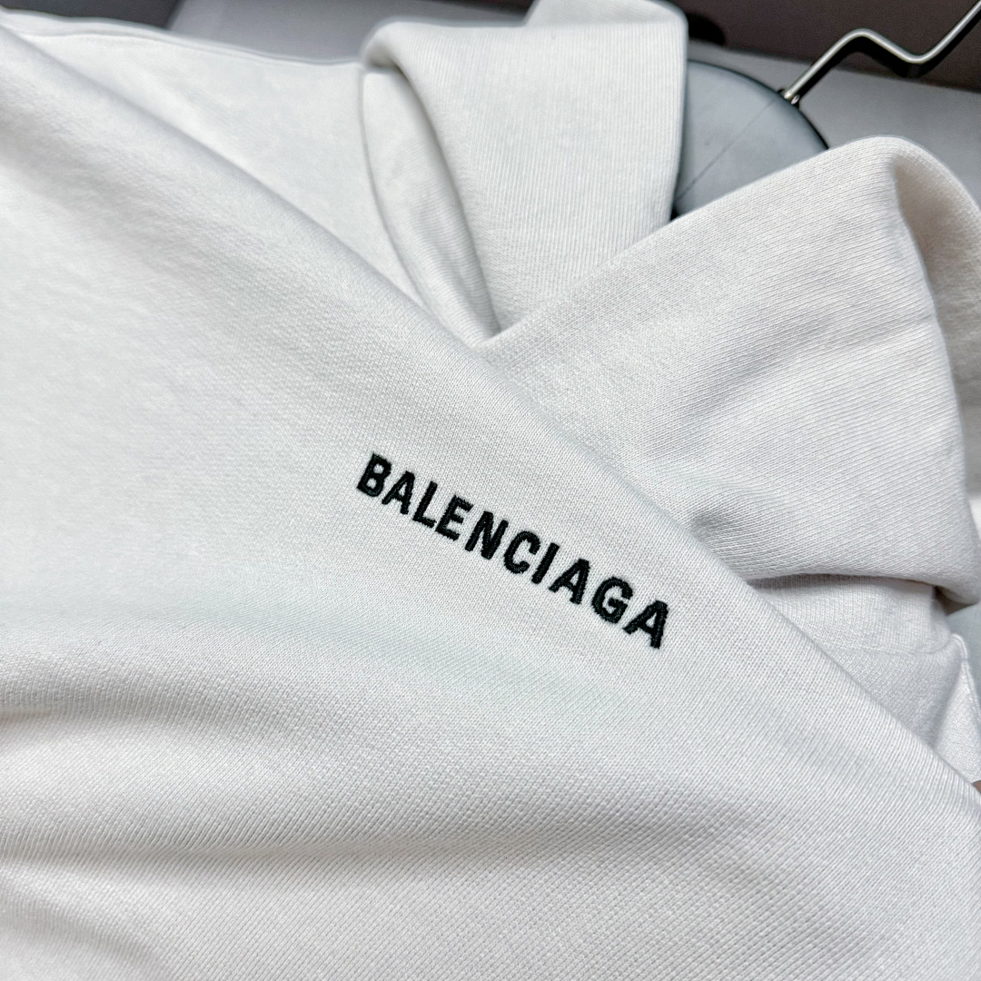 Balenciaga 5M018−17L - Image 6