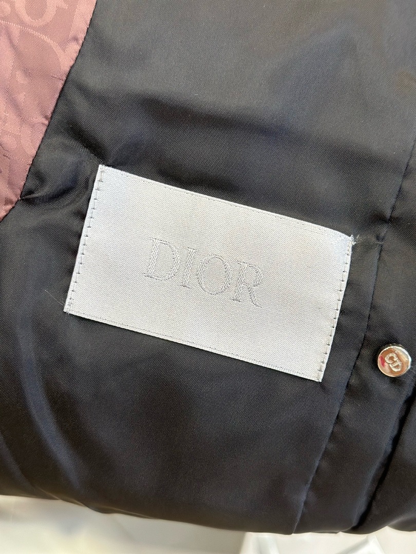 Dior 5279−8L - Image 10