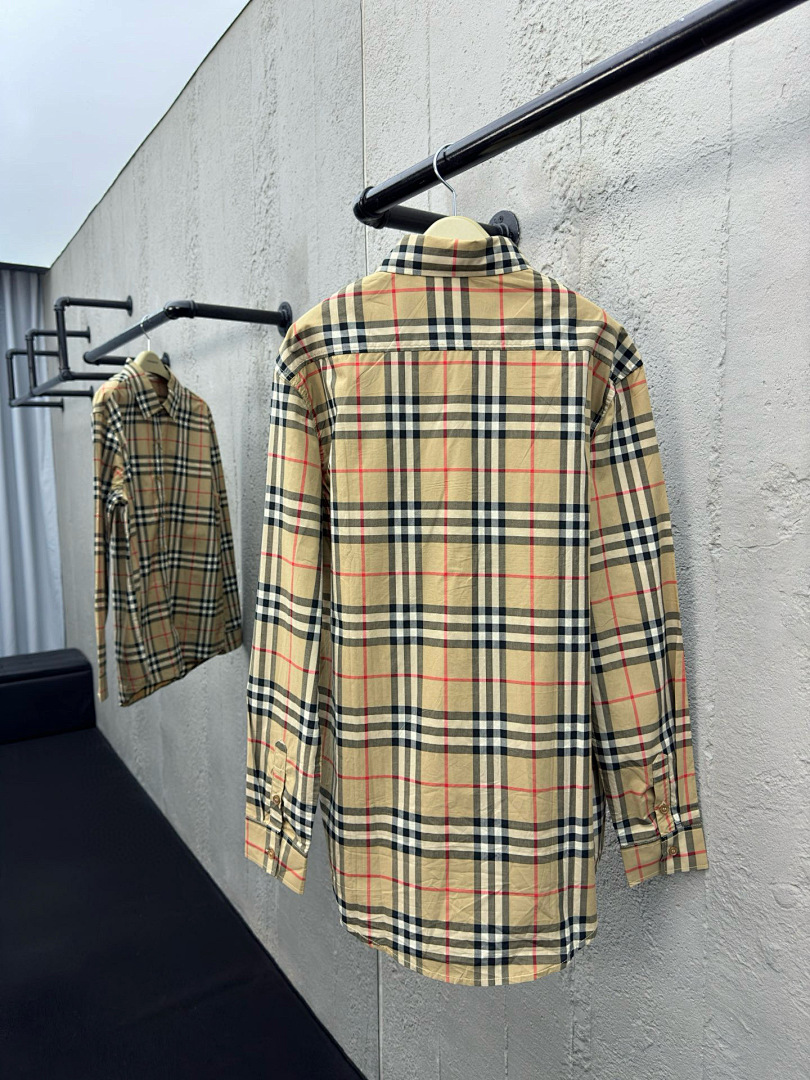 Burberry L68B037-65L - Image 12