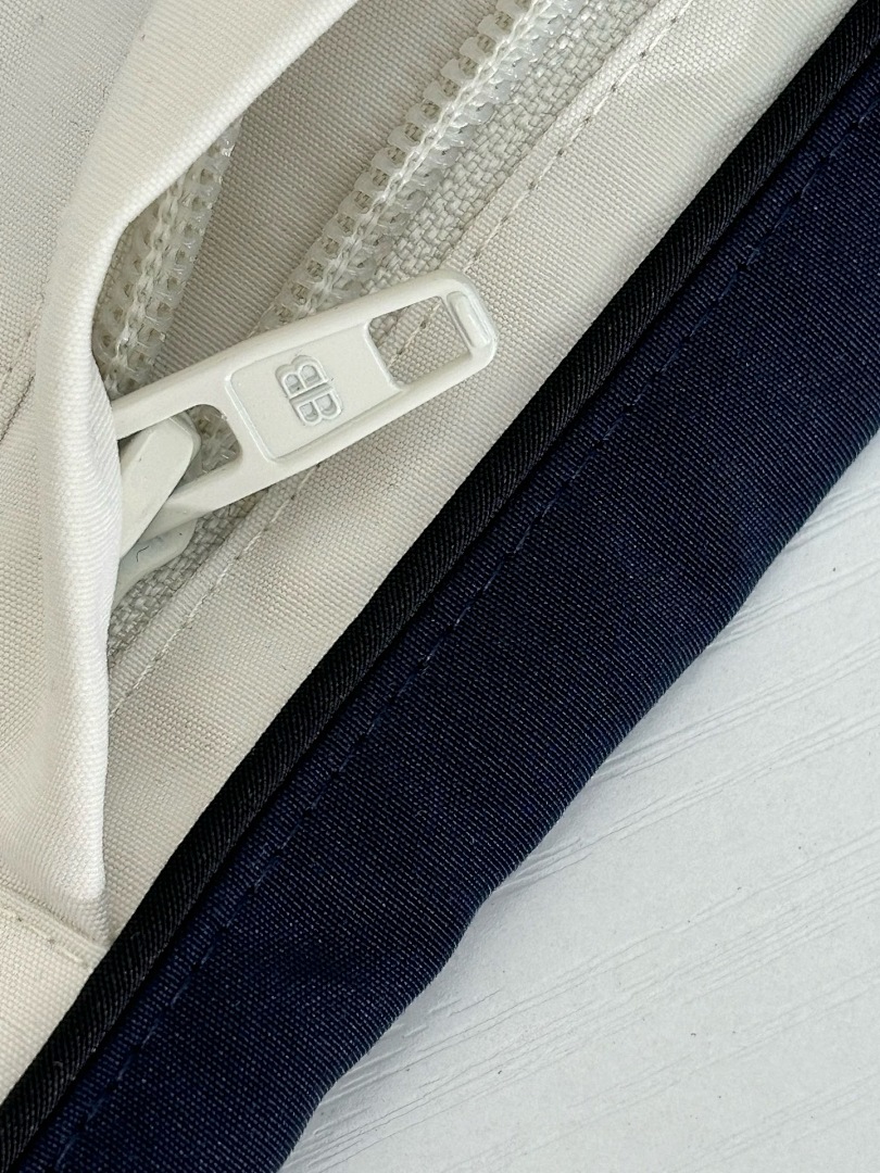 Balenciaga 3069-2L - Image 20