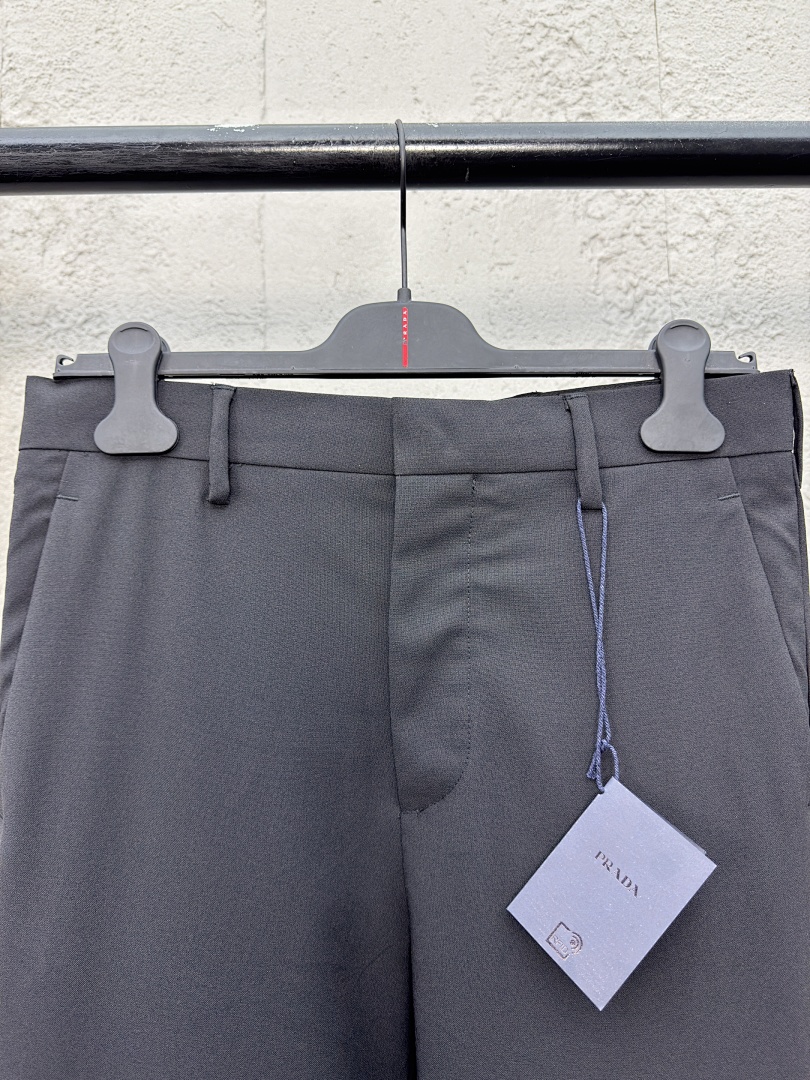 Prada L6825223-60L - Image 8