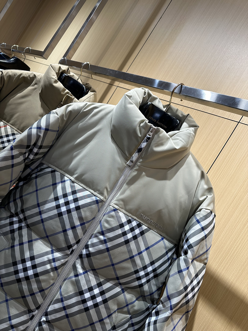 Burberry 5211−8L - Image 43