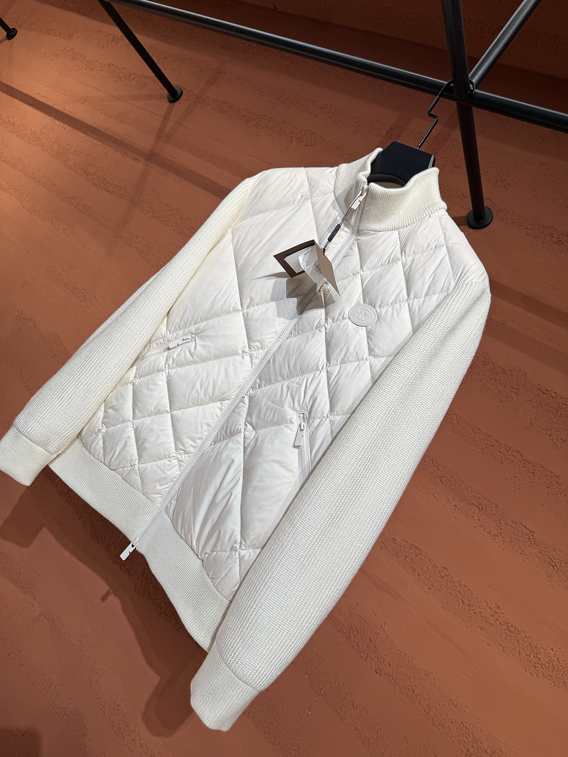 Burberry 3306-86L - Image 31