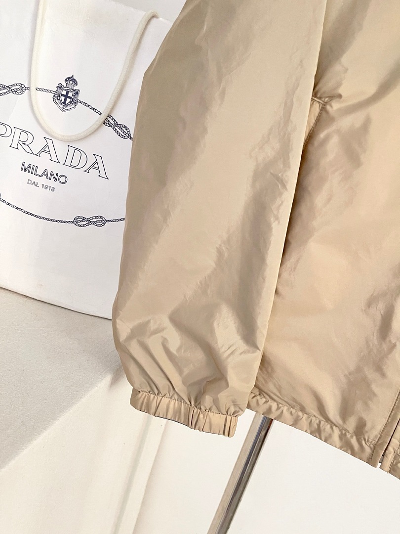 Prada 6D342-61L - Image 11