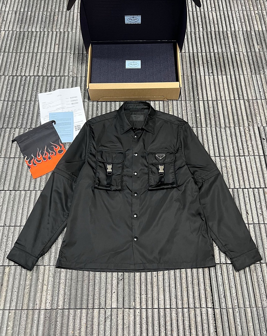 Prada 526352−51L