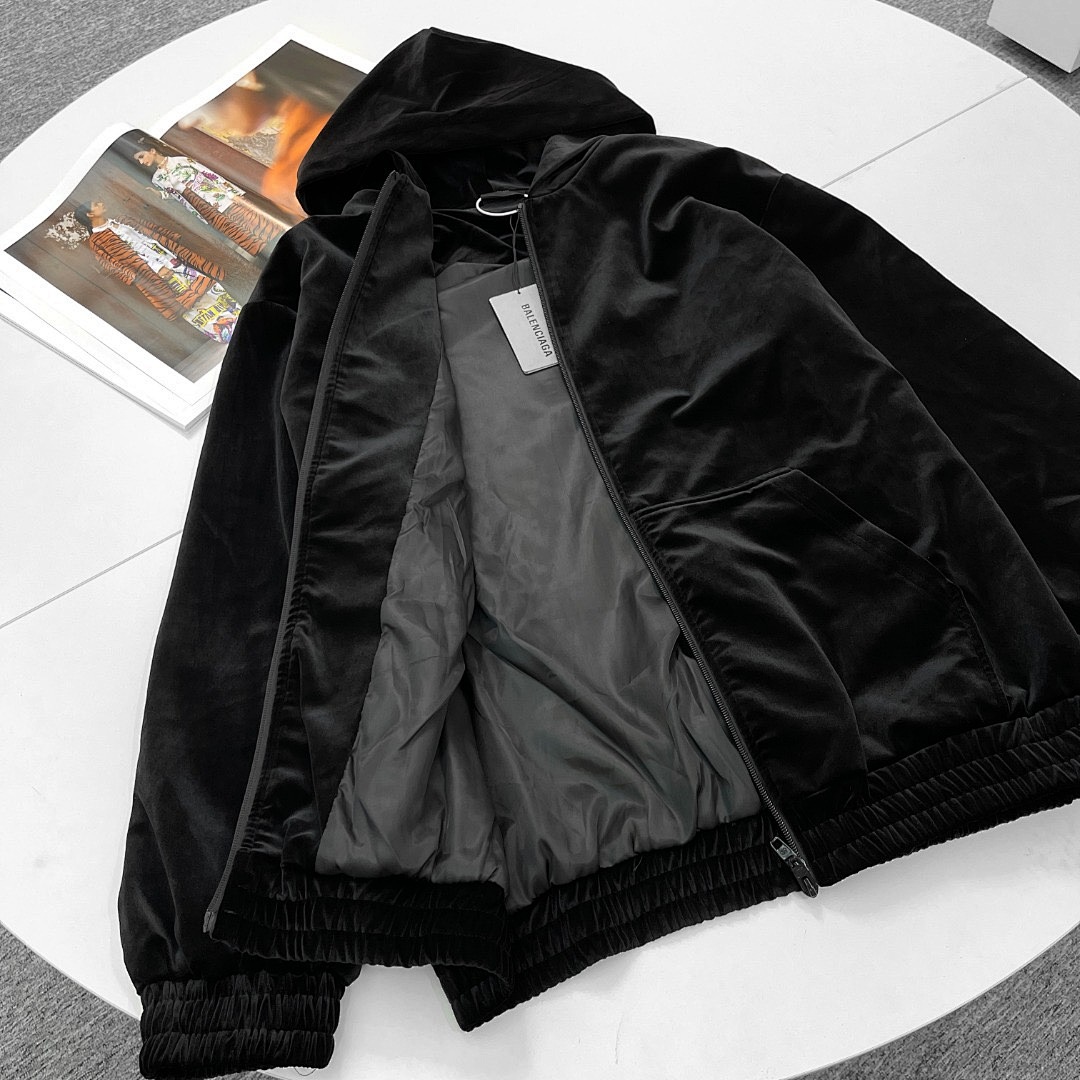 Balenciaga Bal P369Yuan - Image 4