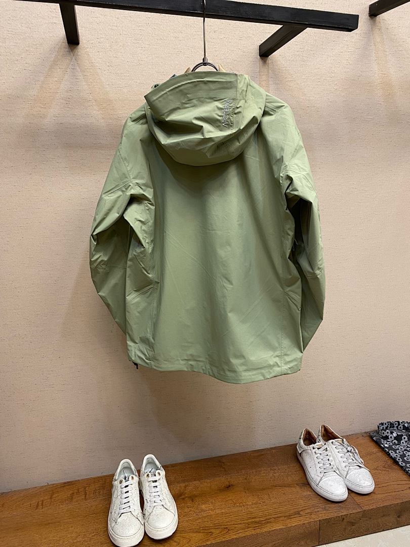 Arc'teryx – - Image 24