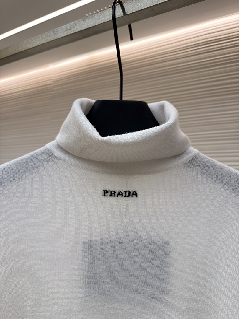 Prada 625283-60L - Image 12