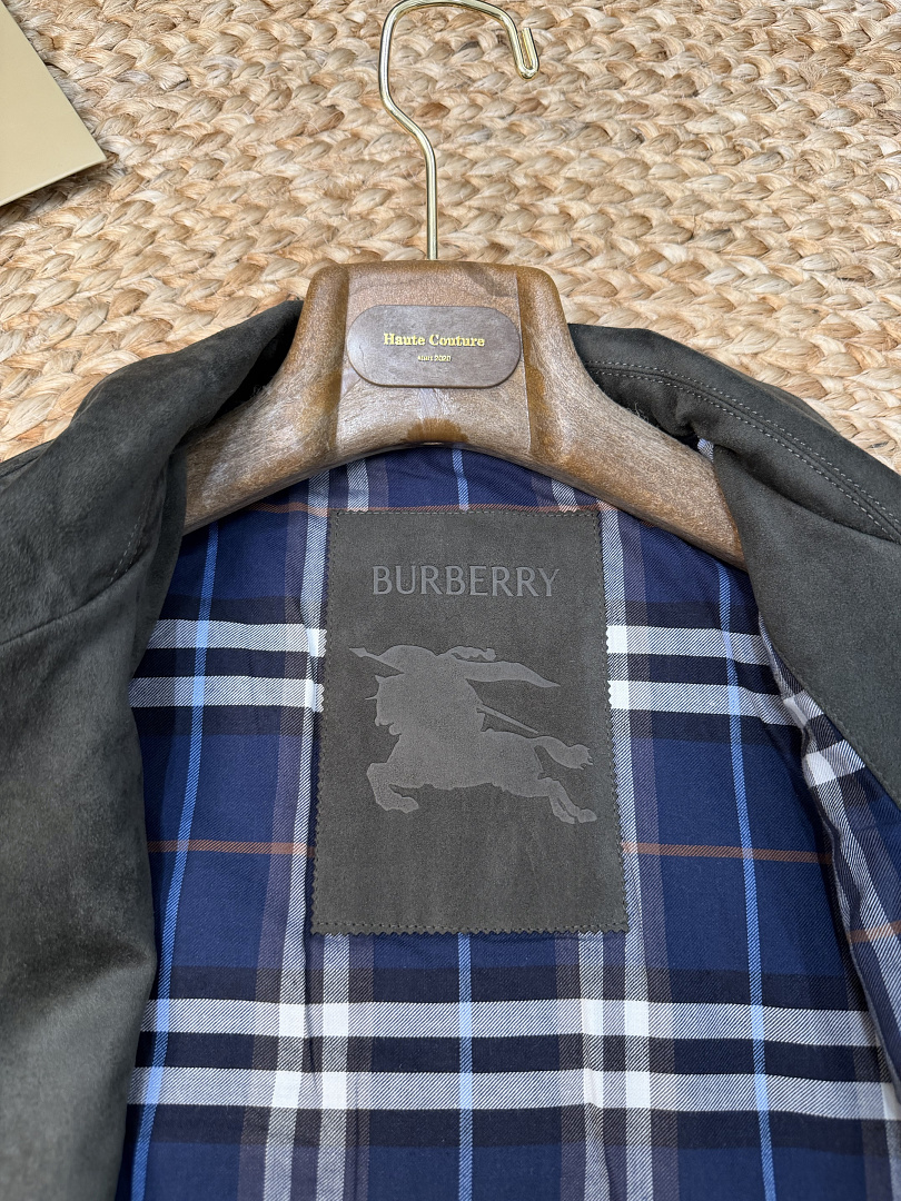 On Running 5215−8L - Image 11
