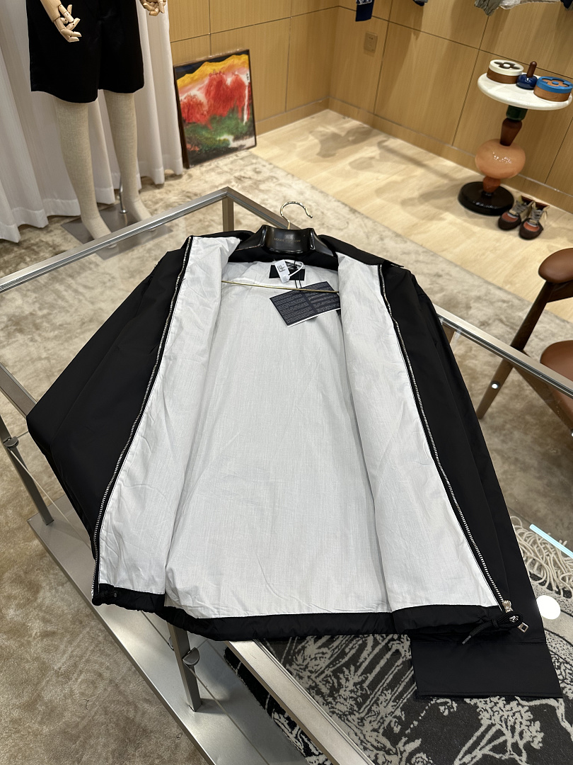 Prada 6543-69L - Image 17