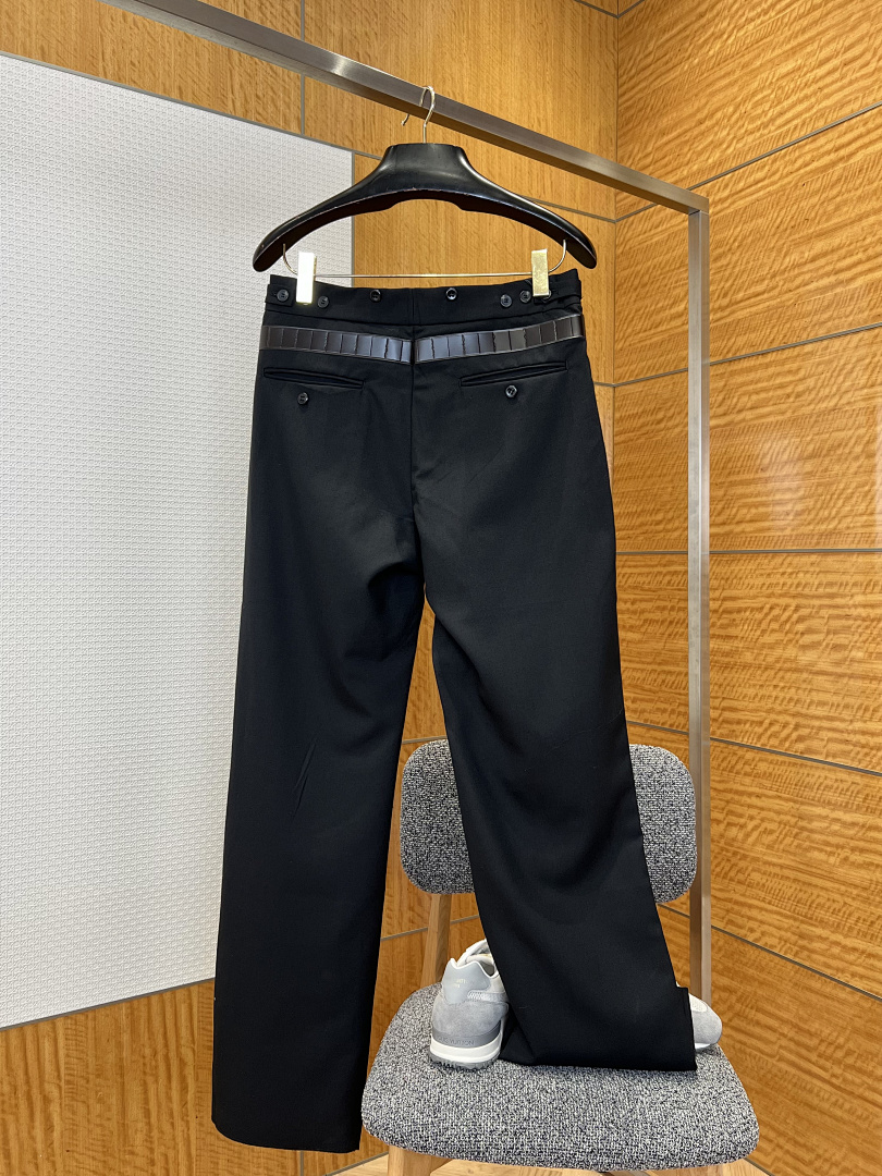 Prada 68047-64L - Image 15