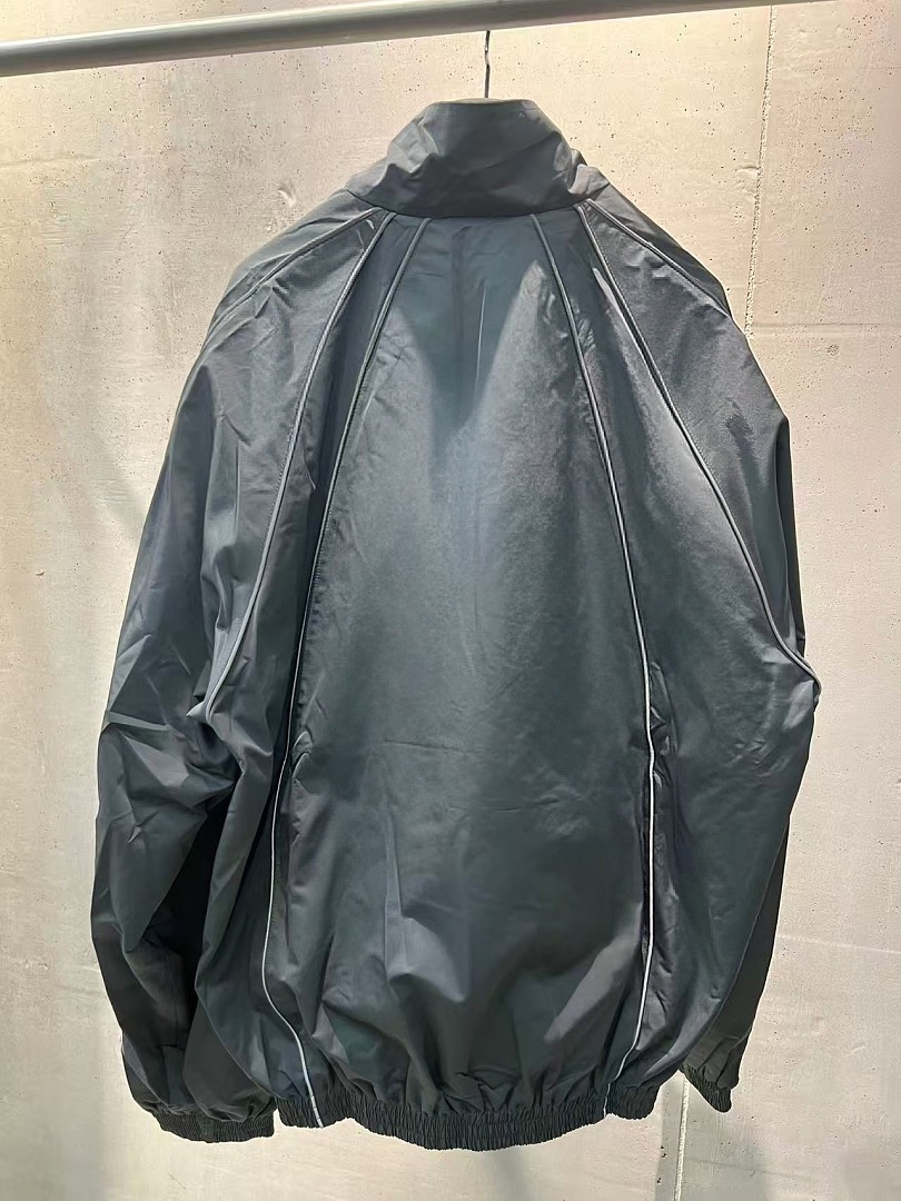 Balenciaga 569−24L - Image 6