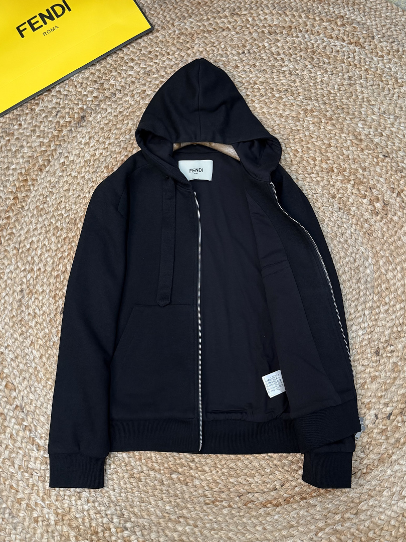 On Running Price:Jacket 499 Pants: 319 5183−8L - Image 30