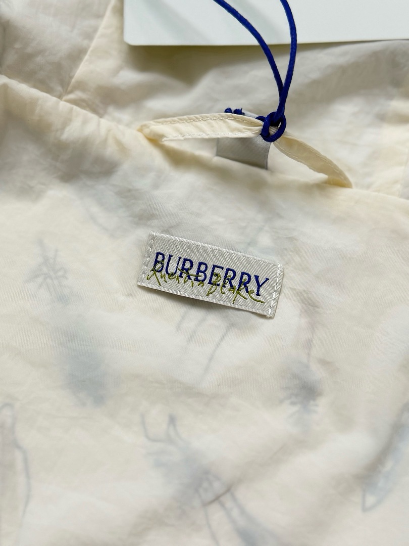 Burberry 3223-2L - Image 12