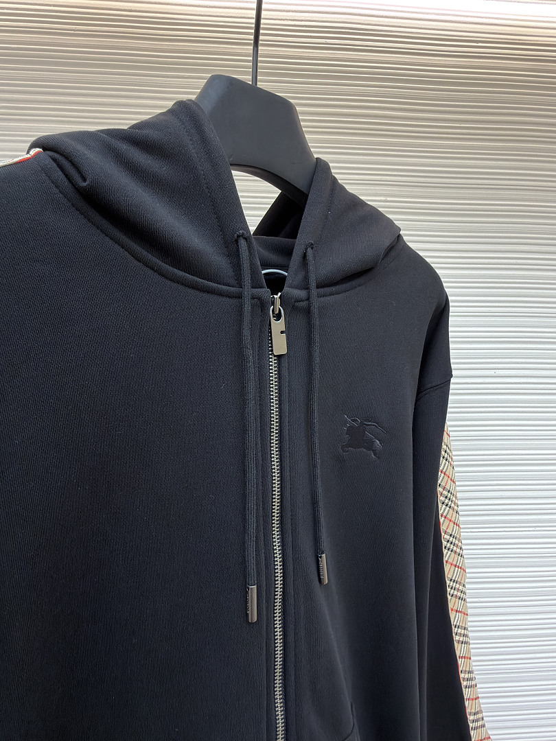 Burberry 525214−51L - Image 12