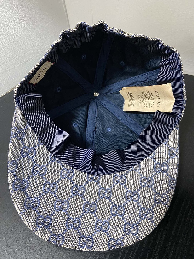 Gucci 622-70L - Image 9