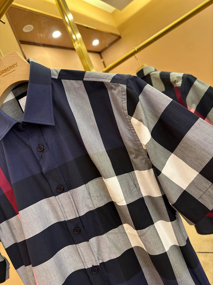 Burberry L68B074-65L - Image 9