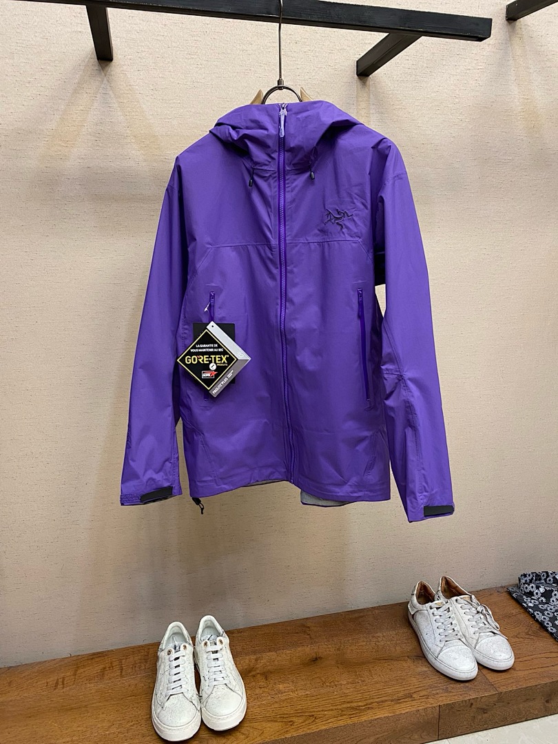 Arc'teryx – - Image 18