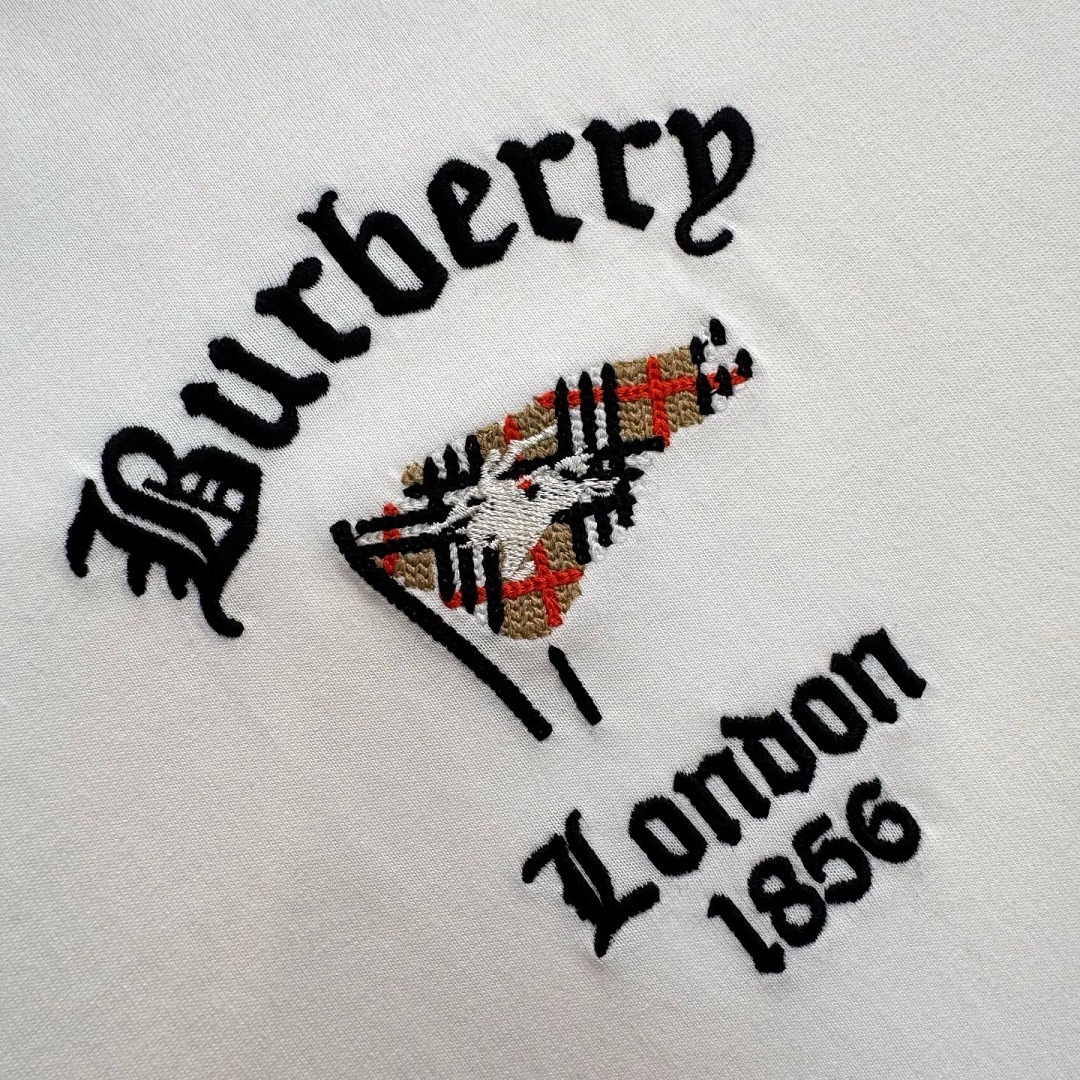 Burberry 326091-5L - Image 33