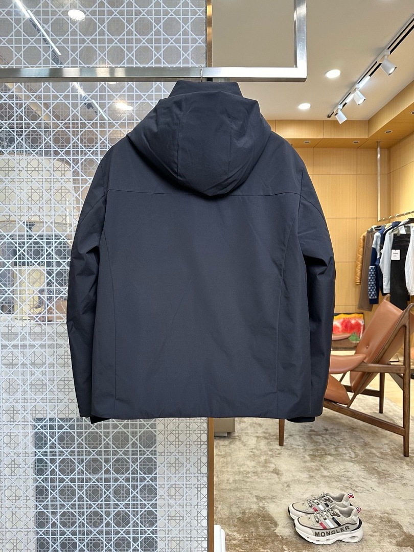 Prada 5294−8L - Image 3