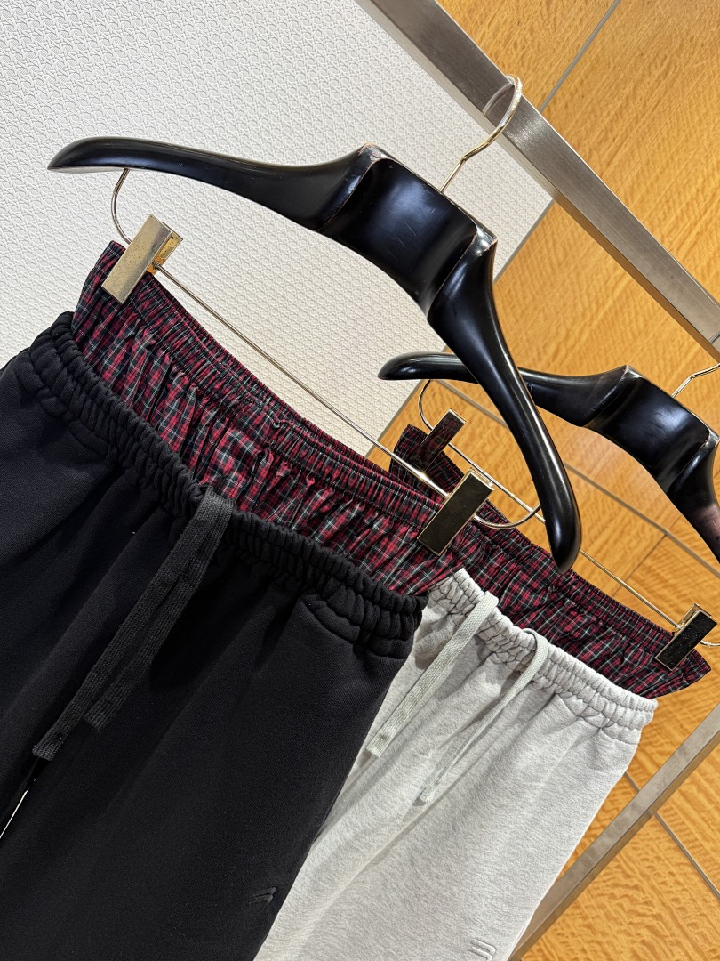 Balenciaga . 581210−8L - Image 15