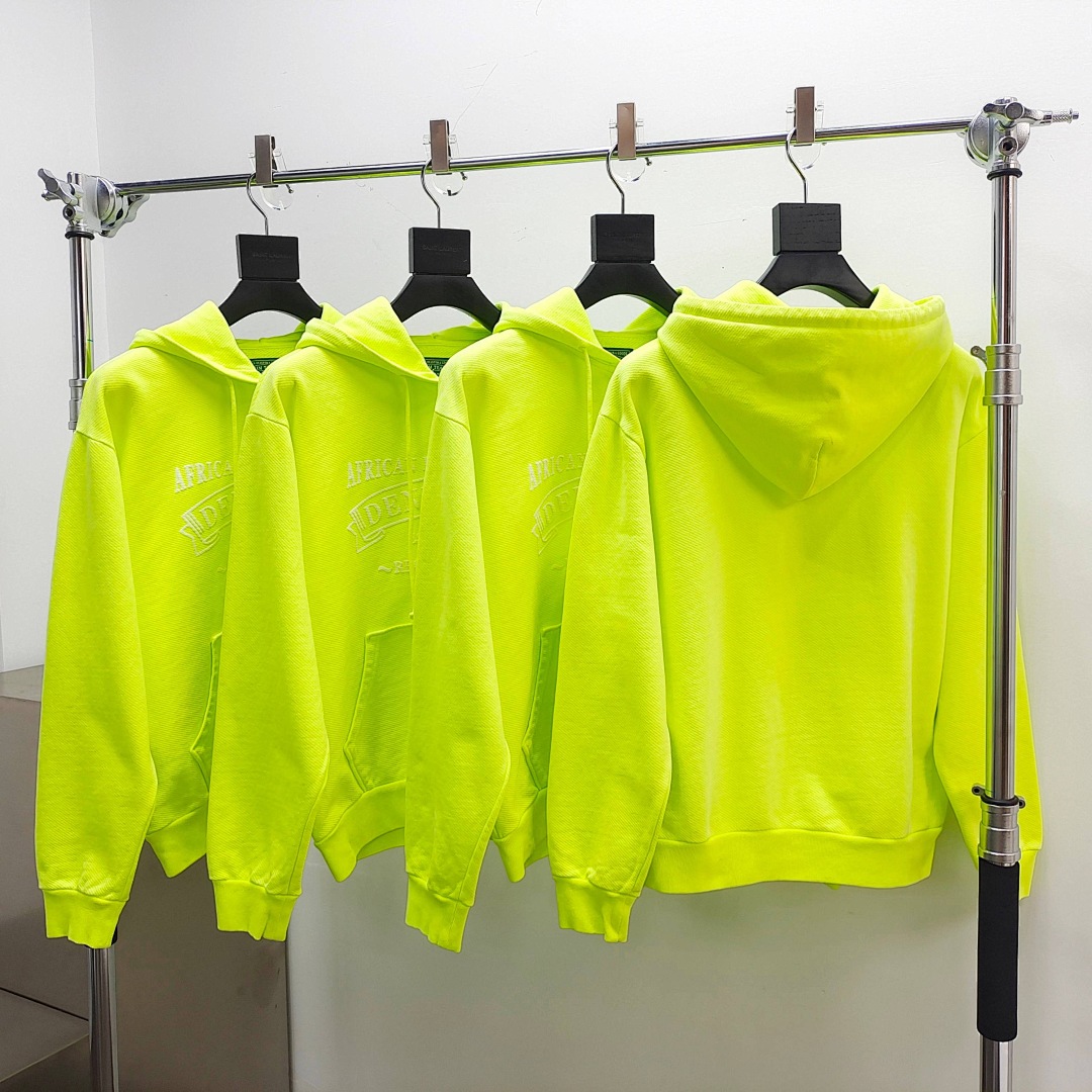 Gallery Dept B4204 Fluorescent Light Green. B4202 - Image 24