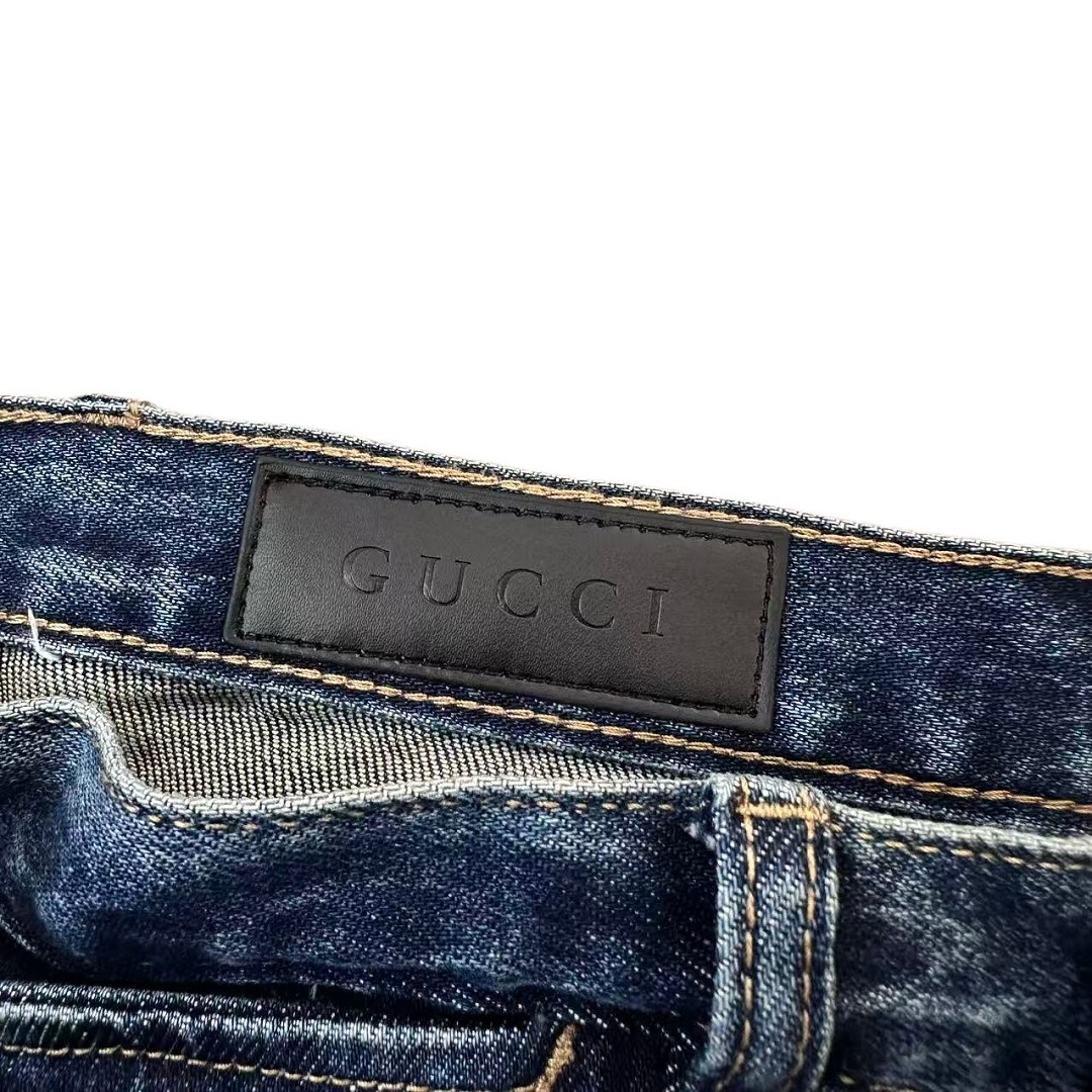 Gucci 603-64L - Image 26