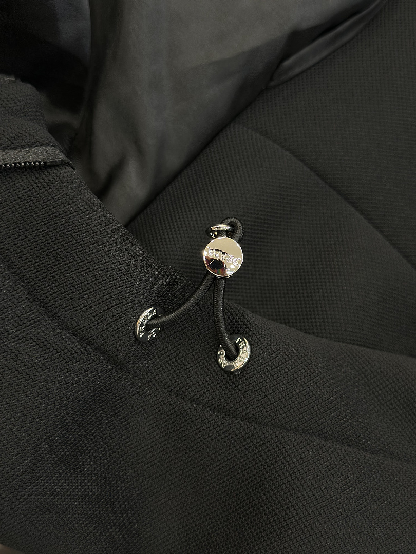Prada 5206−8L - Image 18
