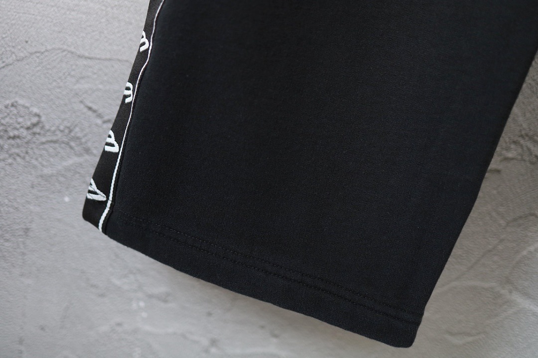 Balenciaga 5A046-25L - Image 17