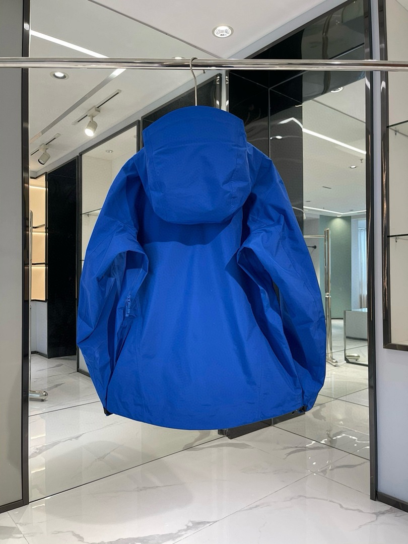 Arc'teryx — - Image 44
