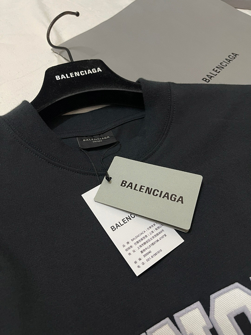 Balenciaga 52250-22L - Image 11