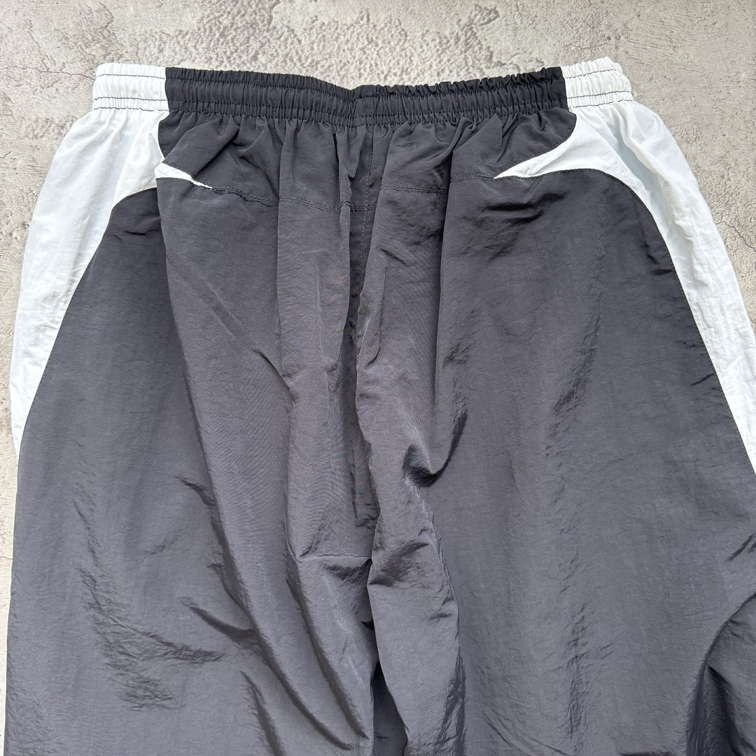 Balenciaga 52418−24L - Image 10