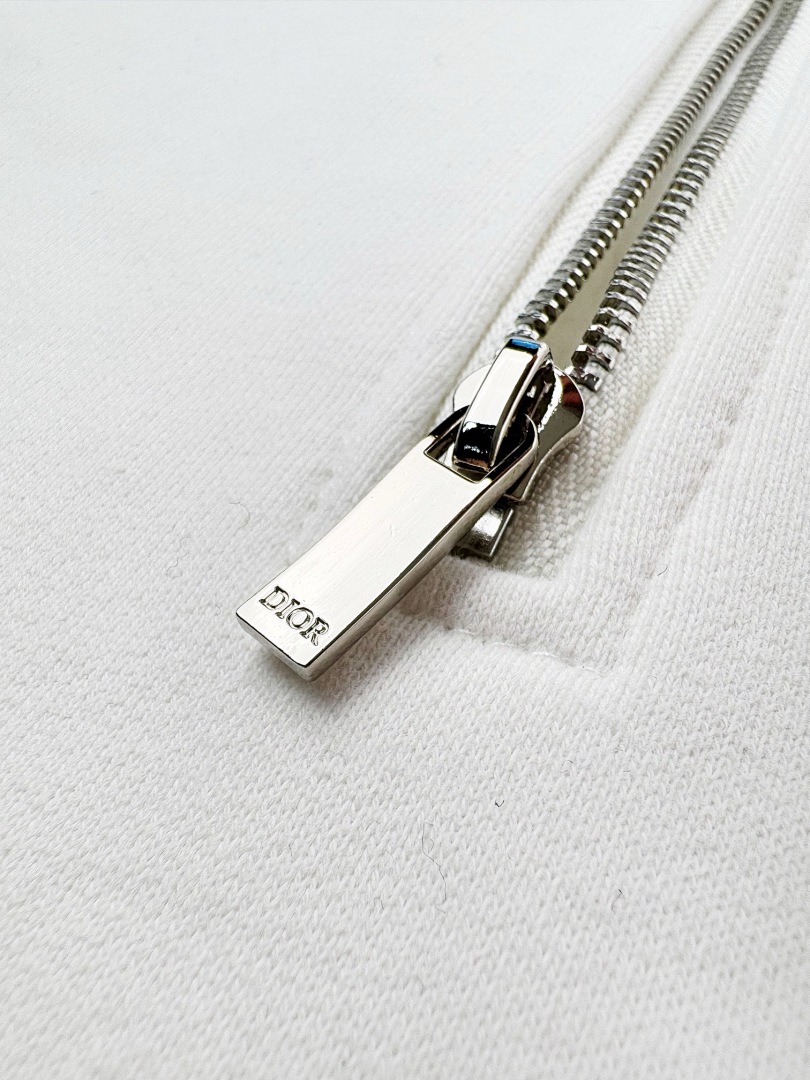 Dior — - Image 9