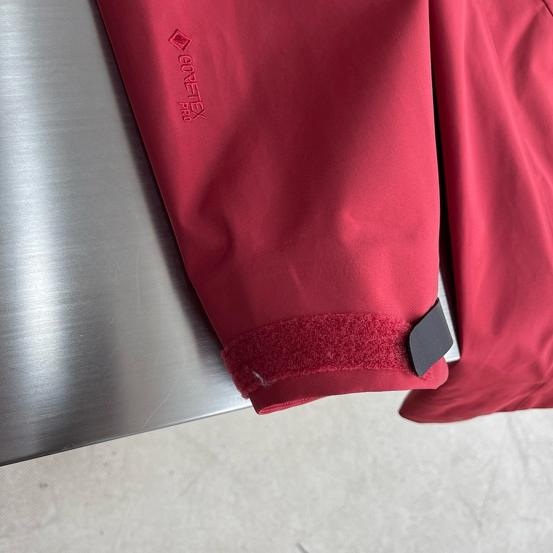 Arc'teryx — - Image 19