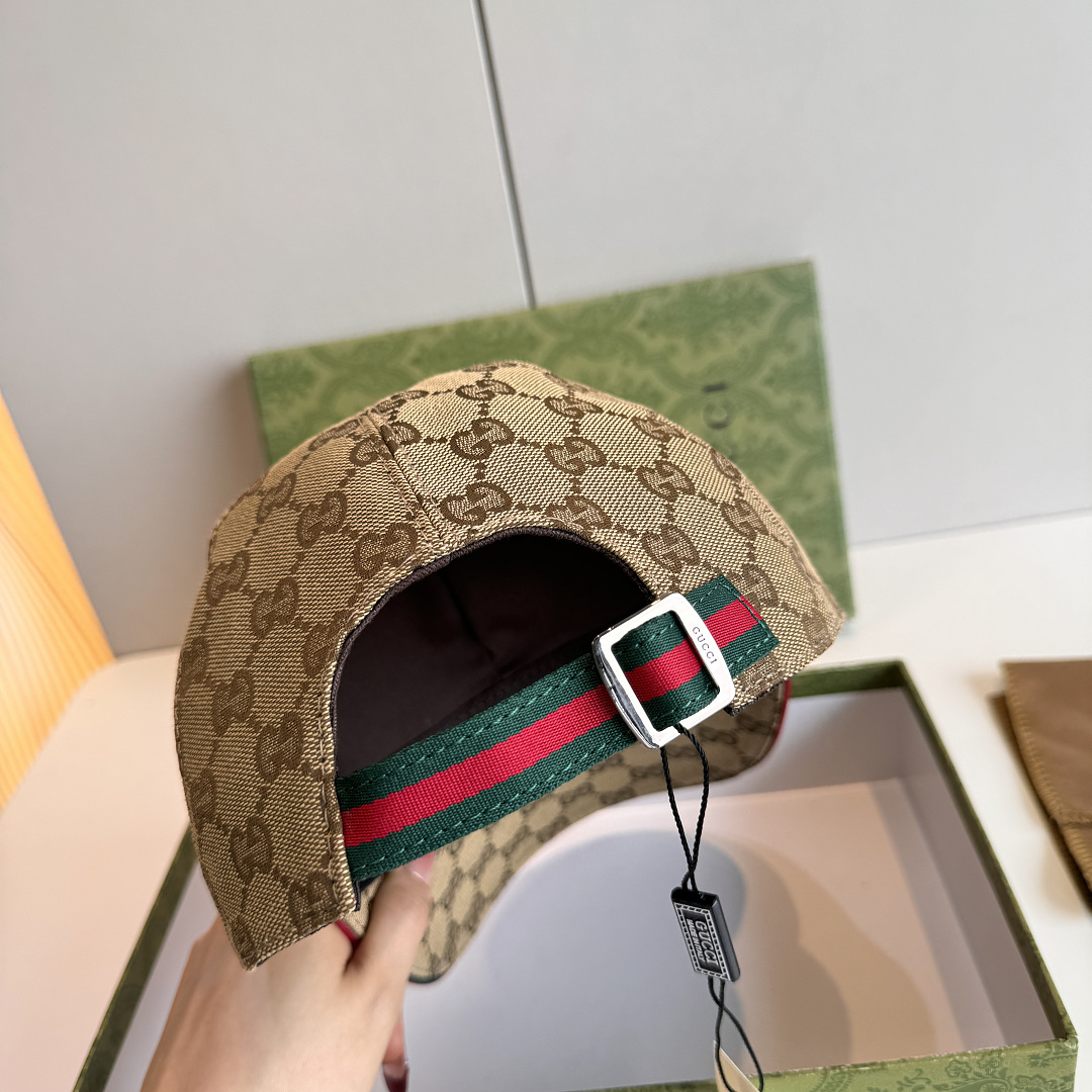 Gucci 64003-66L - Image 4
