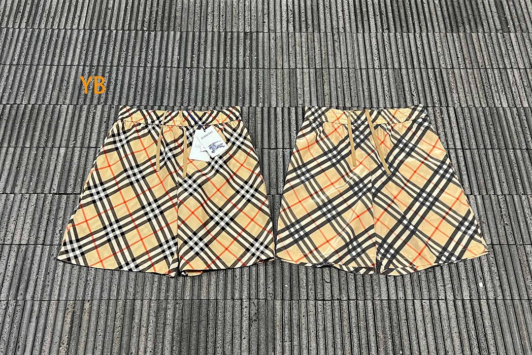 Burberry 526279−51L - Image 4