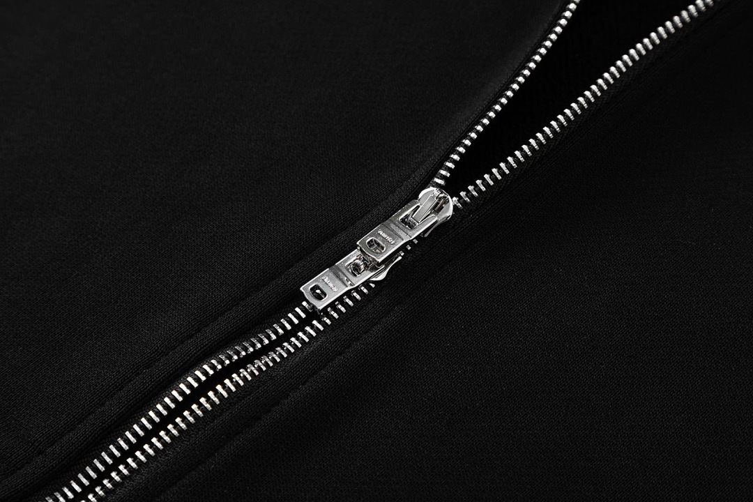 AMIRI 37218-30L - Image 8