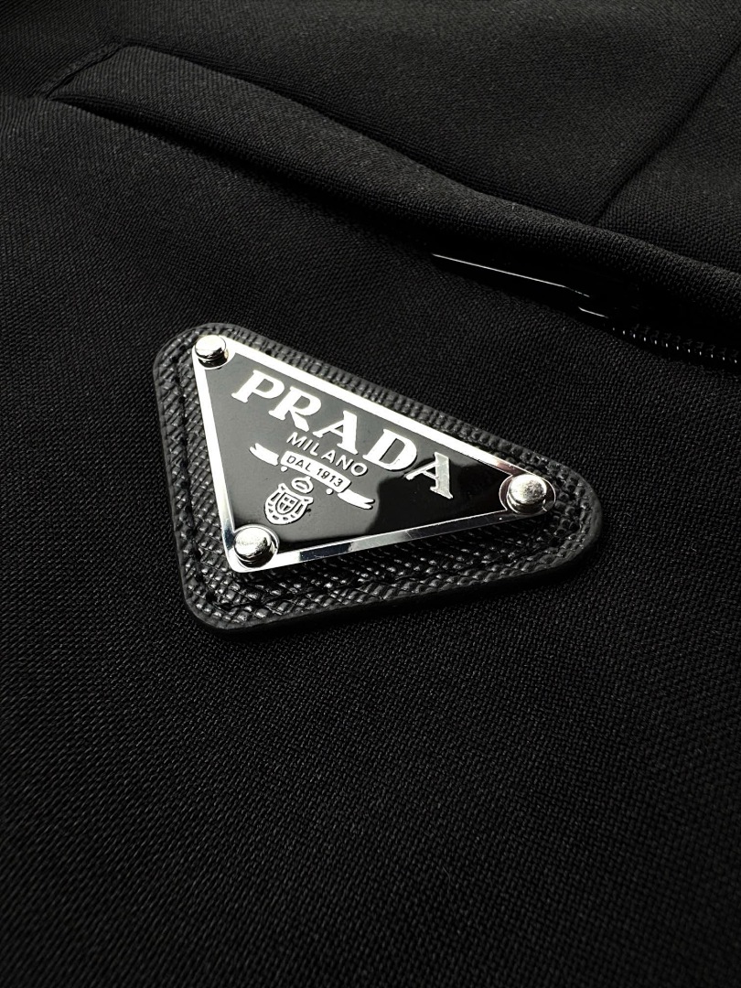 Prada 625223-60L - Image 8