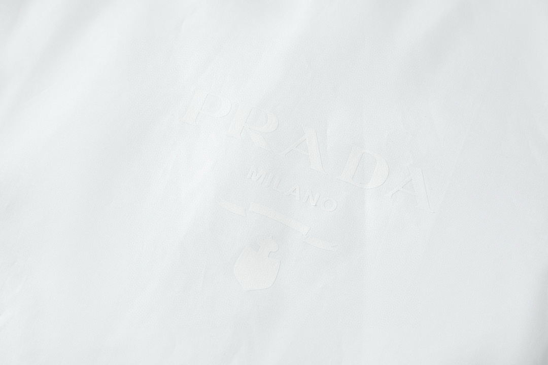 Prada 6051-69L - Image 20