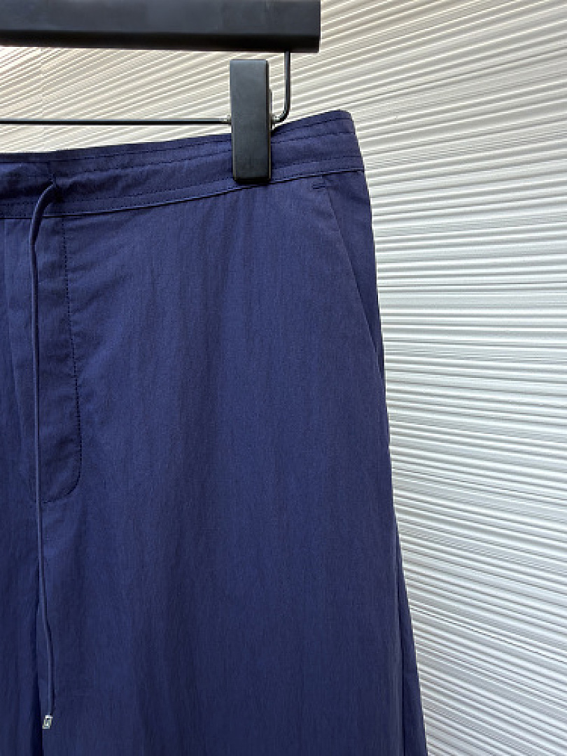 Unbranded Price_229 526225−51L - Image 7
