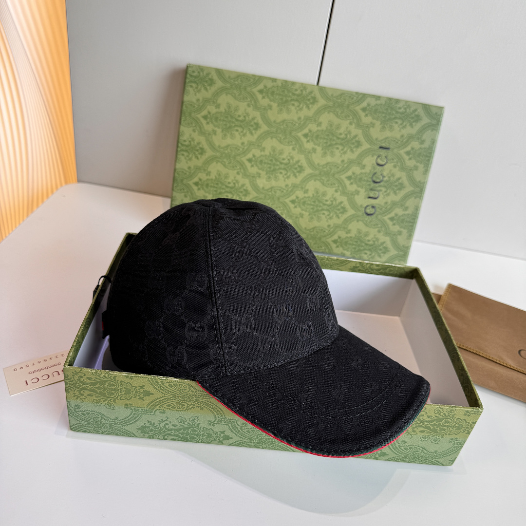 Gucci 64003-66L - Image 15